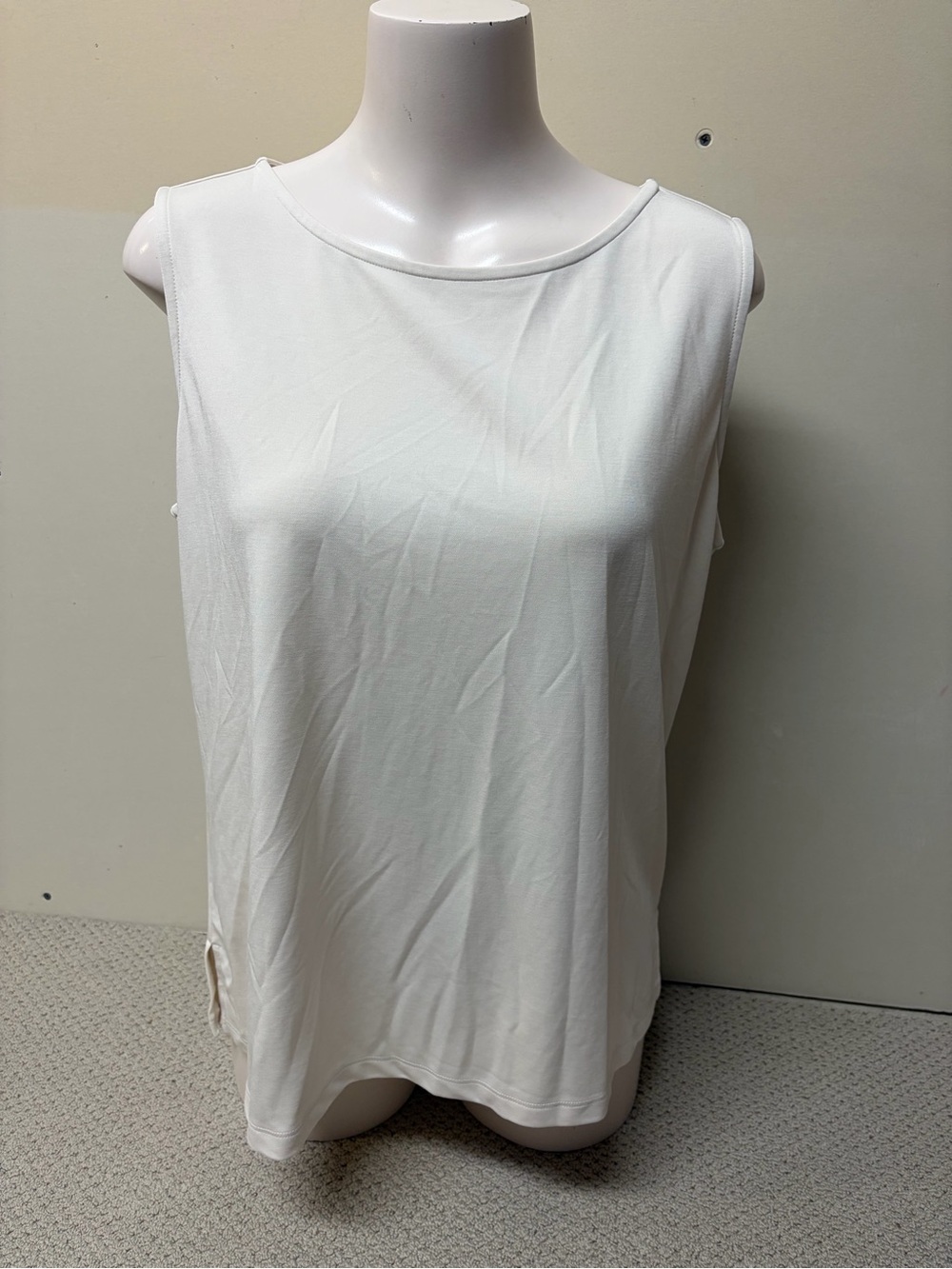 2/$20❤️- SHIRT | Women’s Multiples sleeveless shirt size large